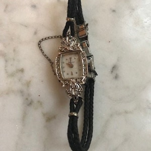 Antique hamilton ladies watch deals