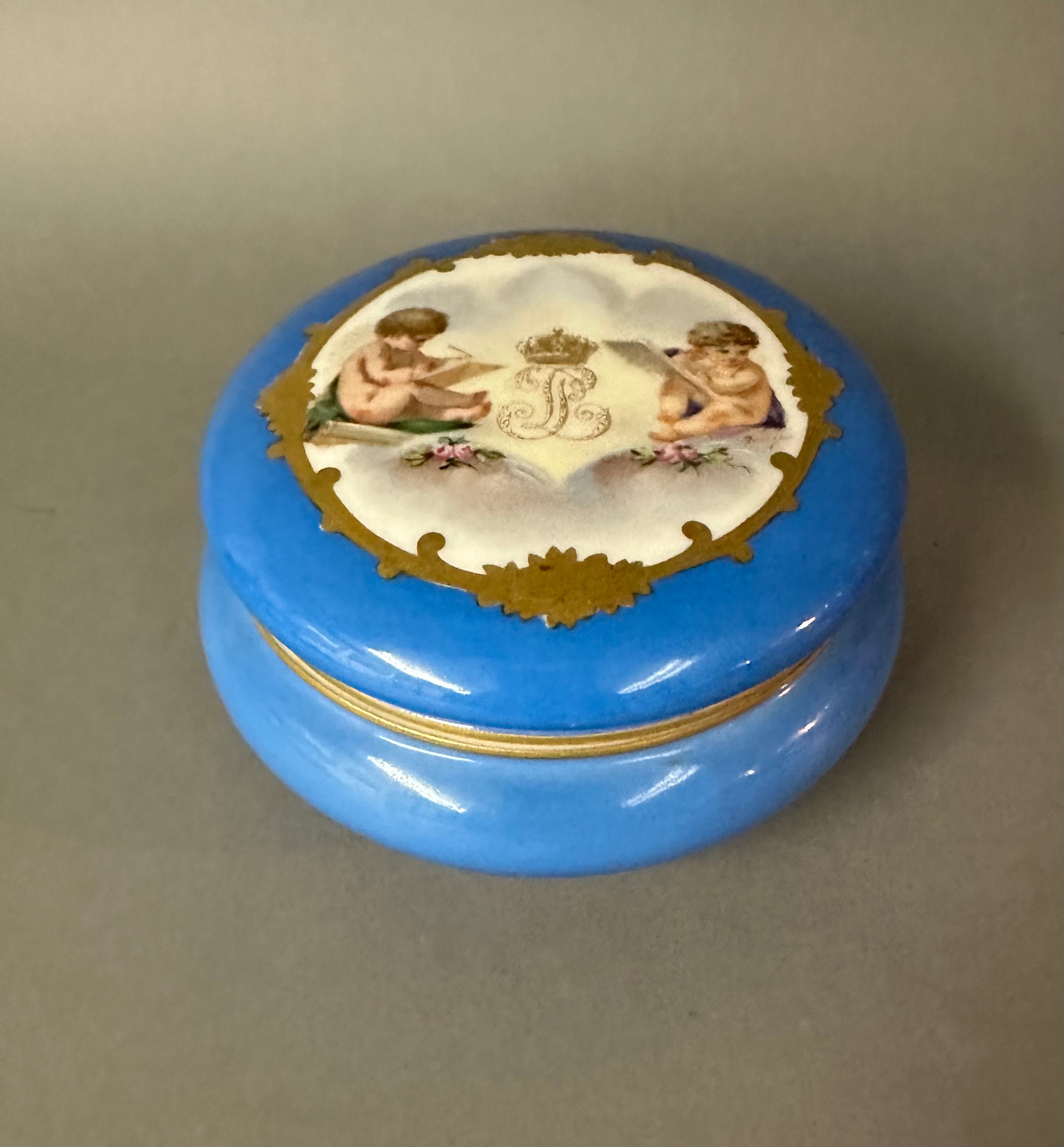 Antique French Hand Painted Sevres Porcelain Château Des Tuileries