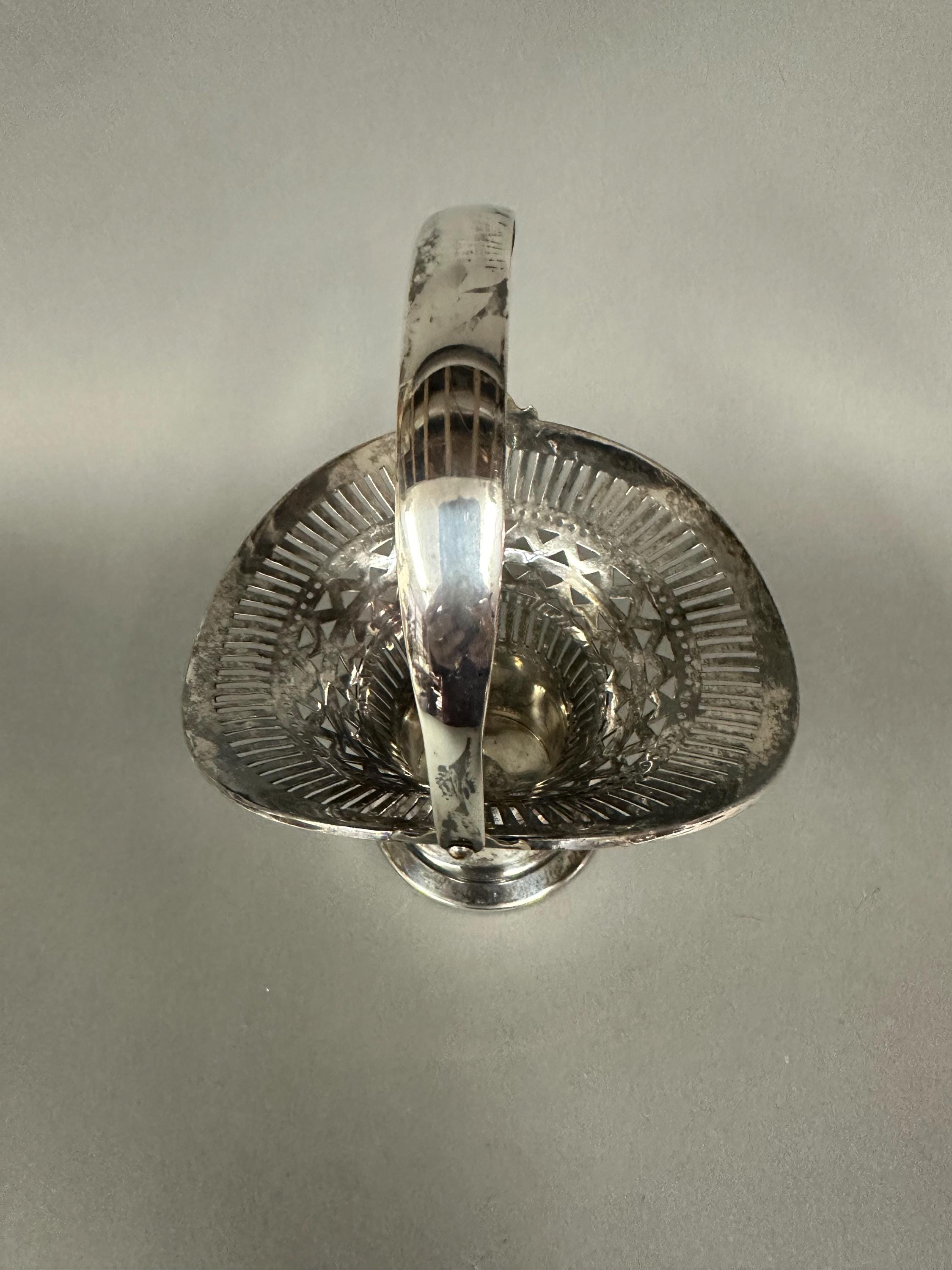 Antique Simpson Hall Miller Co Victorian Silver Plate Handled