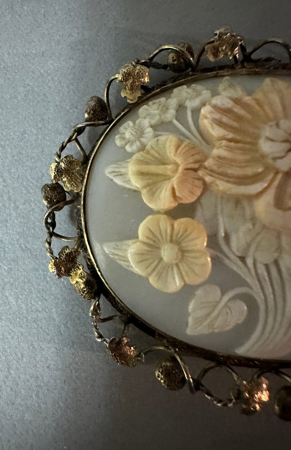 Antique Victorian Carved Shell Cameo Brooch Circa… - image 3