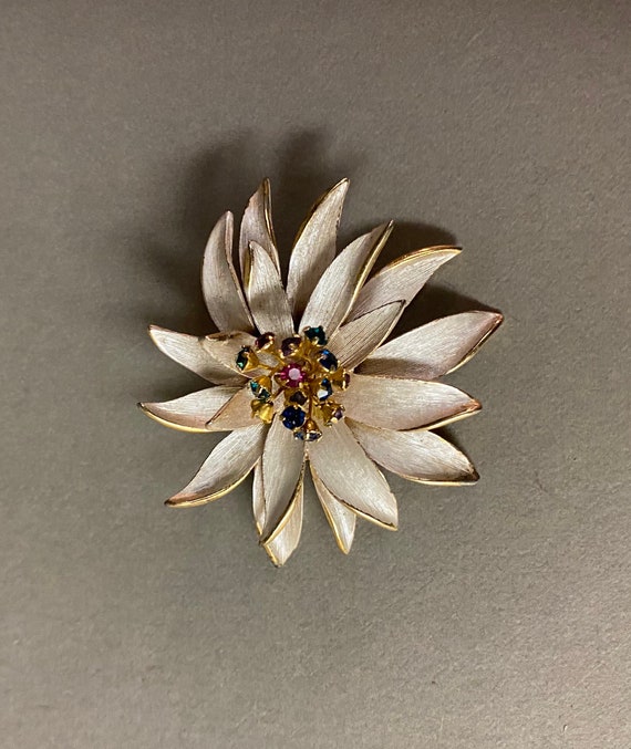 Vintage Kramer Flower Brooch Pin Circa 1950 - image 8