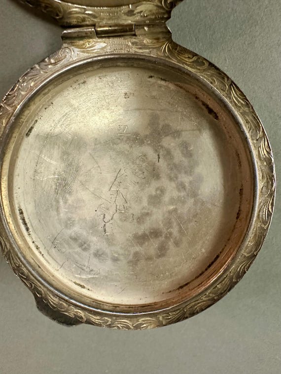 Antique Sterling Silver Engraved Compact with Mir… - image 8
