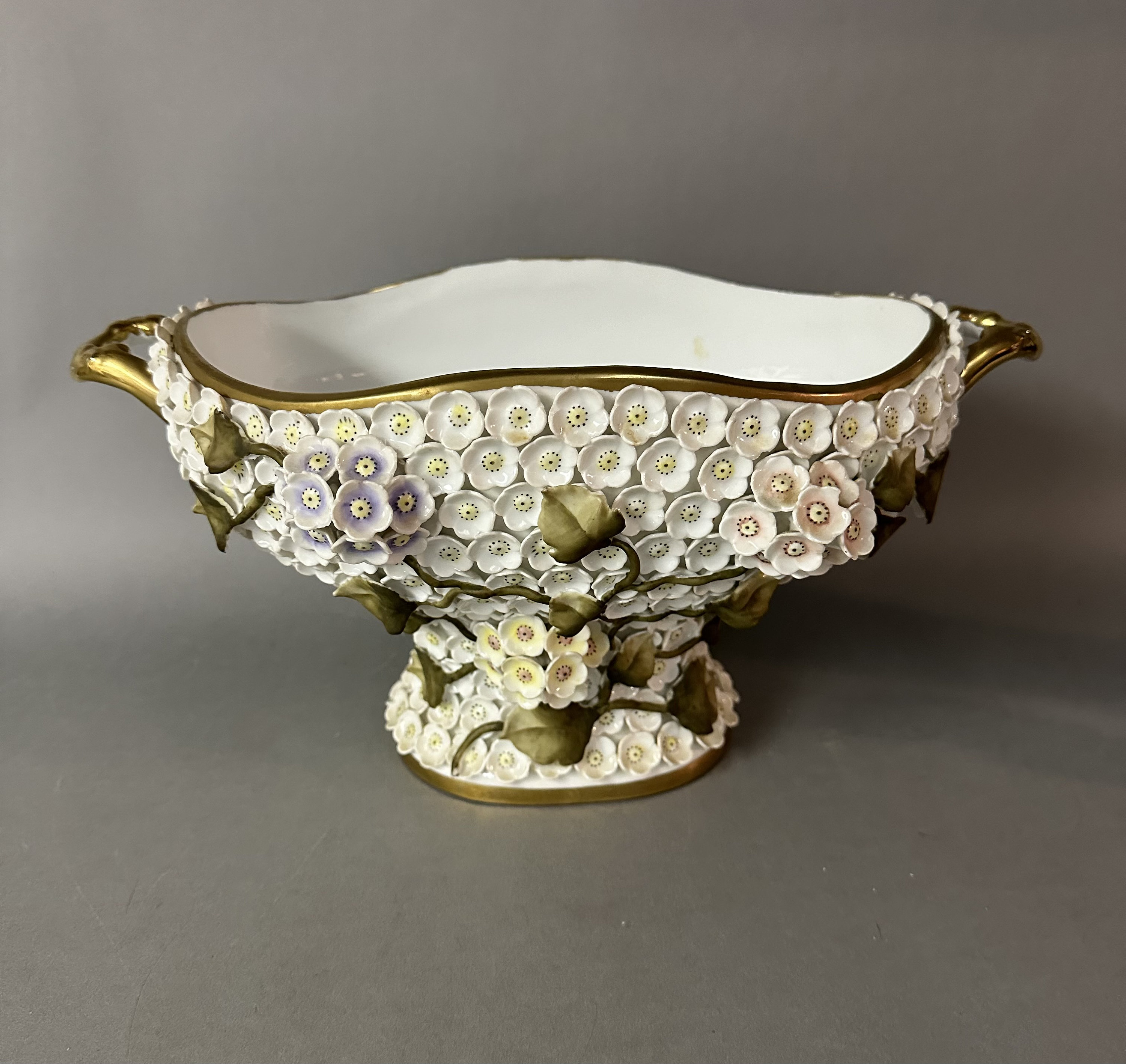 Antique Meissen Schneeballen Snowball Style German Porcelain