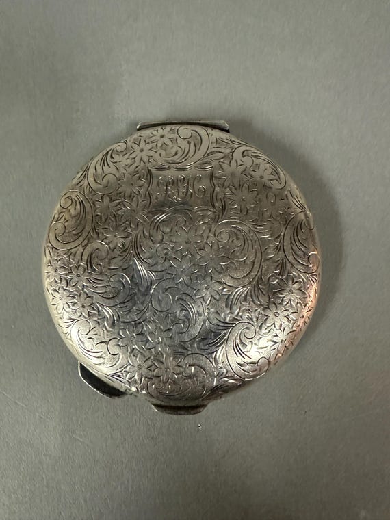 Antique Sterling Silver Engraved Compact with Mir… - image 1