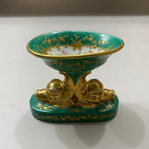 Antique Old Paris Porcelain Hand Painted Figural Cabinet Compote Circa 1880