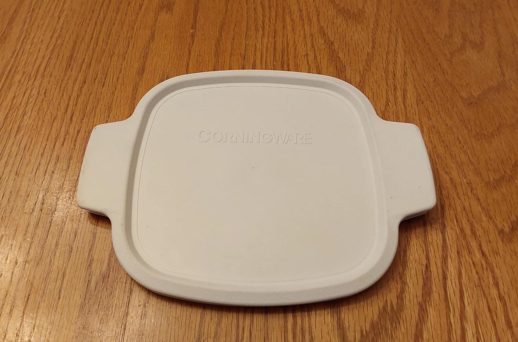 1 CORNINGWARE 2 Qt /3 Qt White PLASTIC COVER A-2-PC Tab Casserole Storage Lid