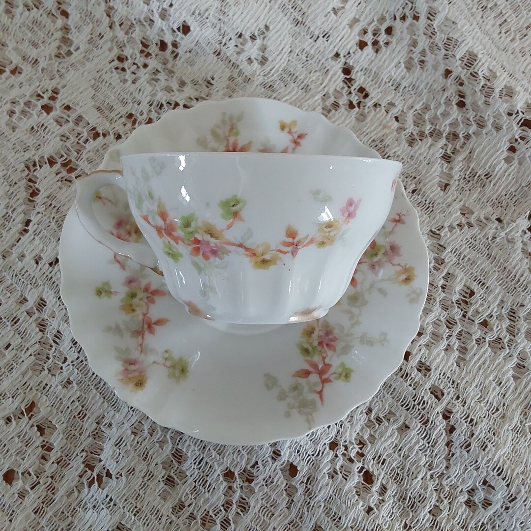 A Marked Theodore Haviland Limoges France White Porcelain Swirl