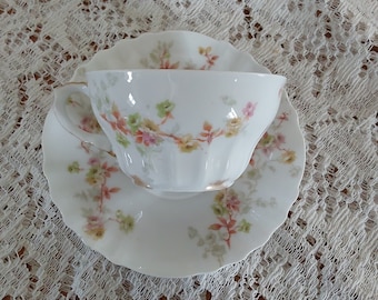 ￼ HAVILAND シャブリ（CHABLIS）ケーキトレー　フランス　陶磁器 Antique Theodore Haviland Limoges France Roses Schleiger 340 Plate