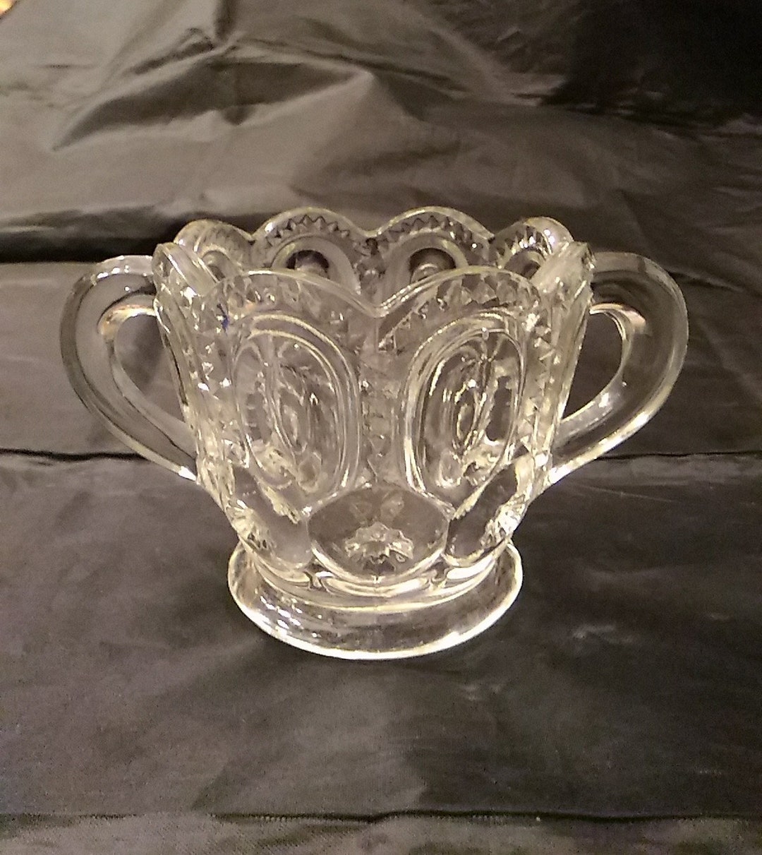 A LE Smith Clear Glass Moon and Stars Patterned Open Pedestal Sugar ...