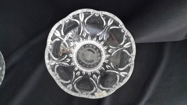 Fifth Avenue Crystal 3.25 tall bowl from Poland that is 6 wide Bowl 99