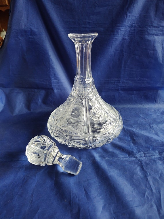 A Kristaluxus 24% Lead Crystal Ships Decanter With the Matching