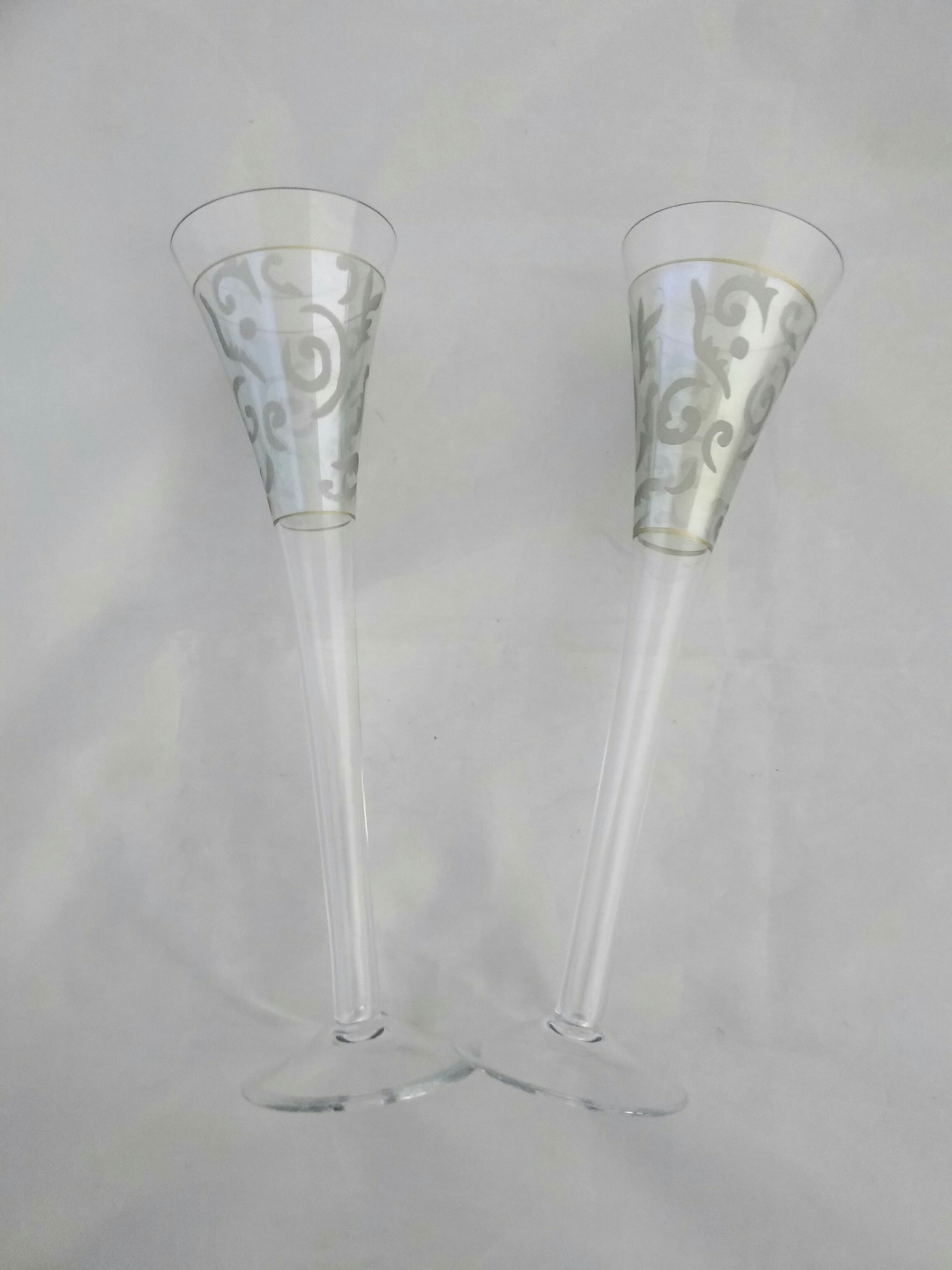 Very tall 26 oz flared champagne flutes with etching. Bar Etsy