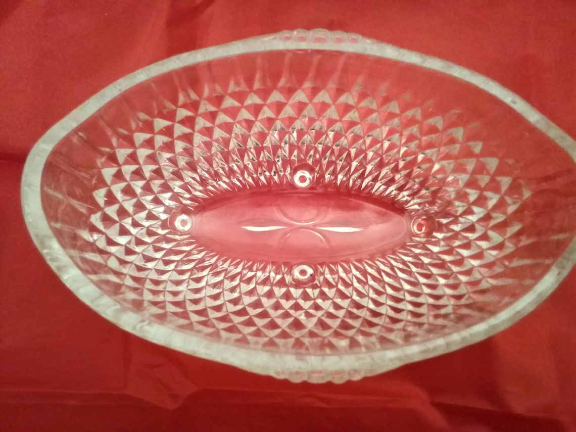 An Indiana Glass Footed Oval Bowl in the Diamond Point Design. Etsy UK