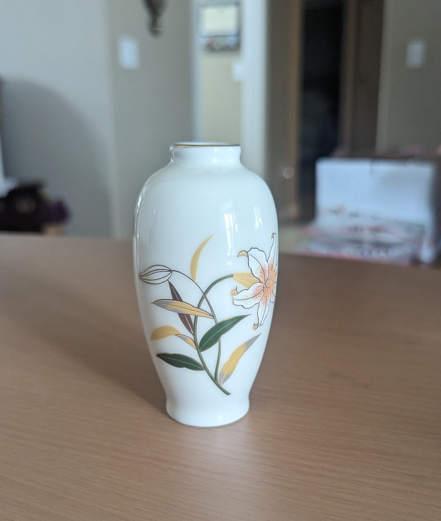 ●JAPANESE MODERN VINTAGE FLOWER VASE● A Vintage 4