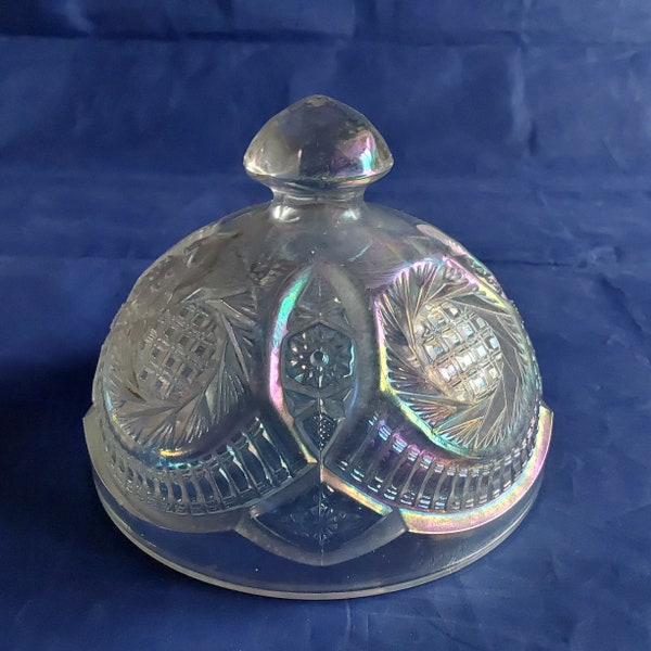 LE Smith iridescent 5 inch wide domed lid only for a round butter dish in the Aztec, Sunburst, and Pinwheel design from the 50s.  Misc 1440