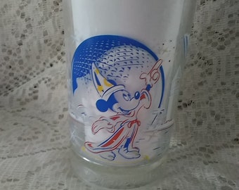 Featuring Mickey Mouse, a McDonald's collector glass celebrating WDW Disney 25th anniversary collector glasses.  Glass 467