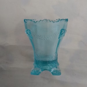 Deganhart four footed turquoise blue toothpick holder.  Misc 565