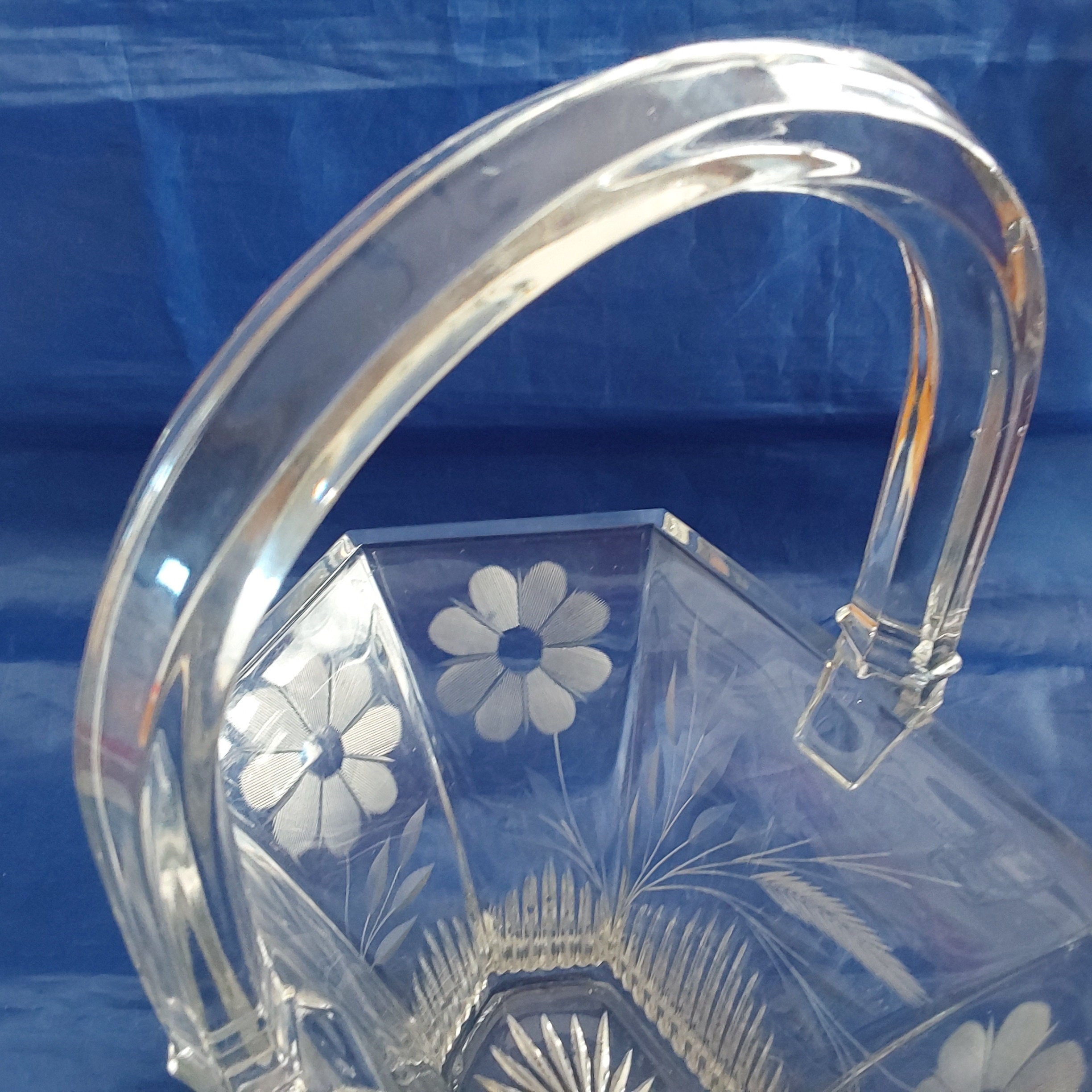 Heisey Glass Six Sided Basket of Etched Leaves and Flowers Heisey Glass Six Sided Basket of Etched Leaves and Flowers