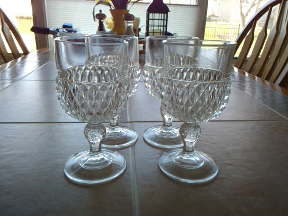 Set of 4 Indiana Glass Stemmed Water Goblets in Diamond Point Designed of  10 Fluid Ounce Glasses. I Have Multiple Sets Available. Bar 249 