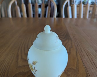 A Custard Colored Fenton Satin Ginger Jar That is Hand Painted