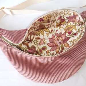Sac banane en velours côtelé vieux rose et coton imprimé