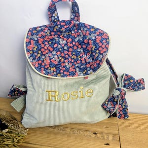 Sac à dos brodé enfant, crèche,nounou maternelle velours côtelé  et liberty wiltshire nausicaa