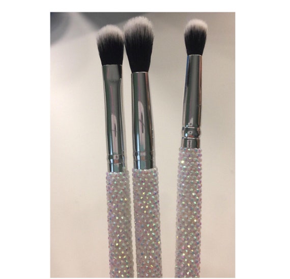 white makeup brush set