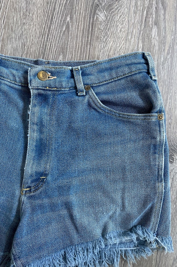 LEE Blue Denim Jean Shorts - Vintage 70's Faded d… - image 6