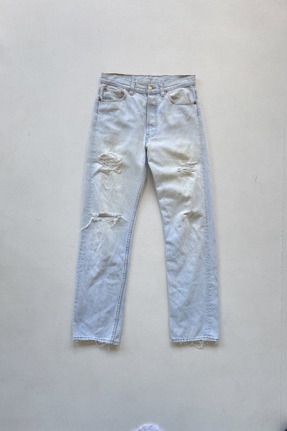 Lightwash LEVIS Made in USA 501 Jeans - Vintage 19