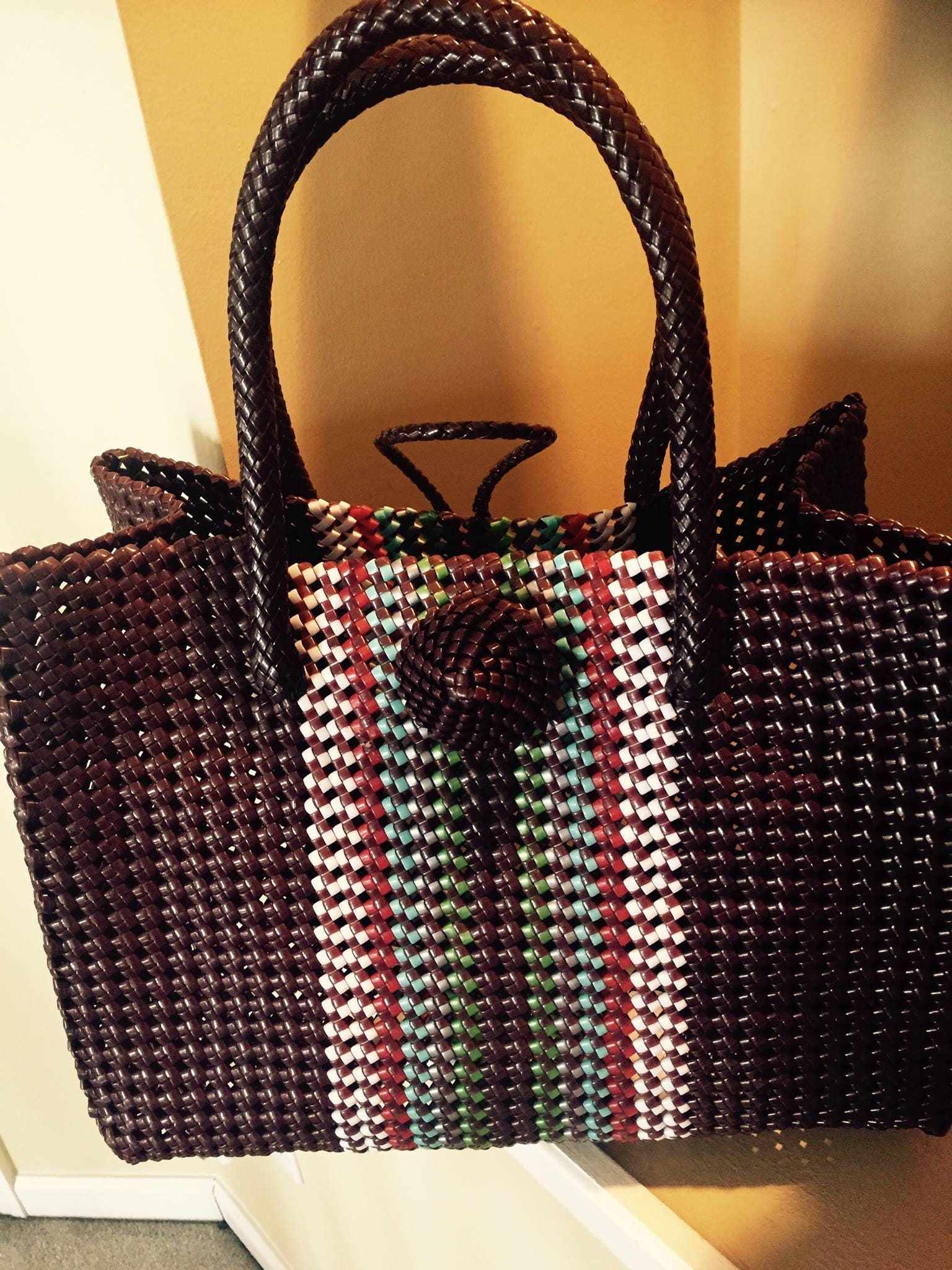 Hand-woven Tote Bags Perfect for Any Place 