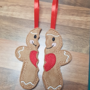 best friends, 2 halfs, christmas decoration, christmas ornament, tree hanger, traditional ornament, ginger decoration