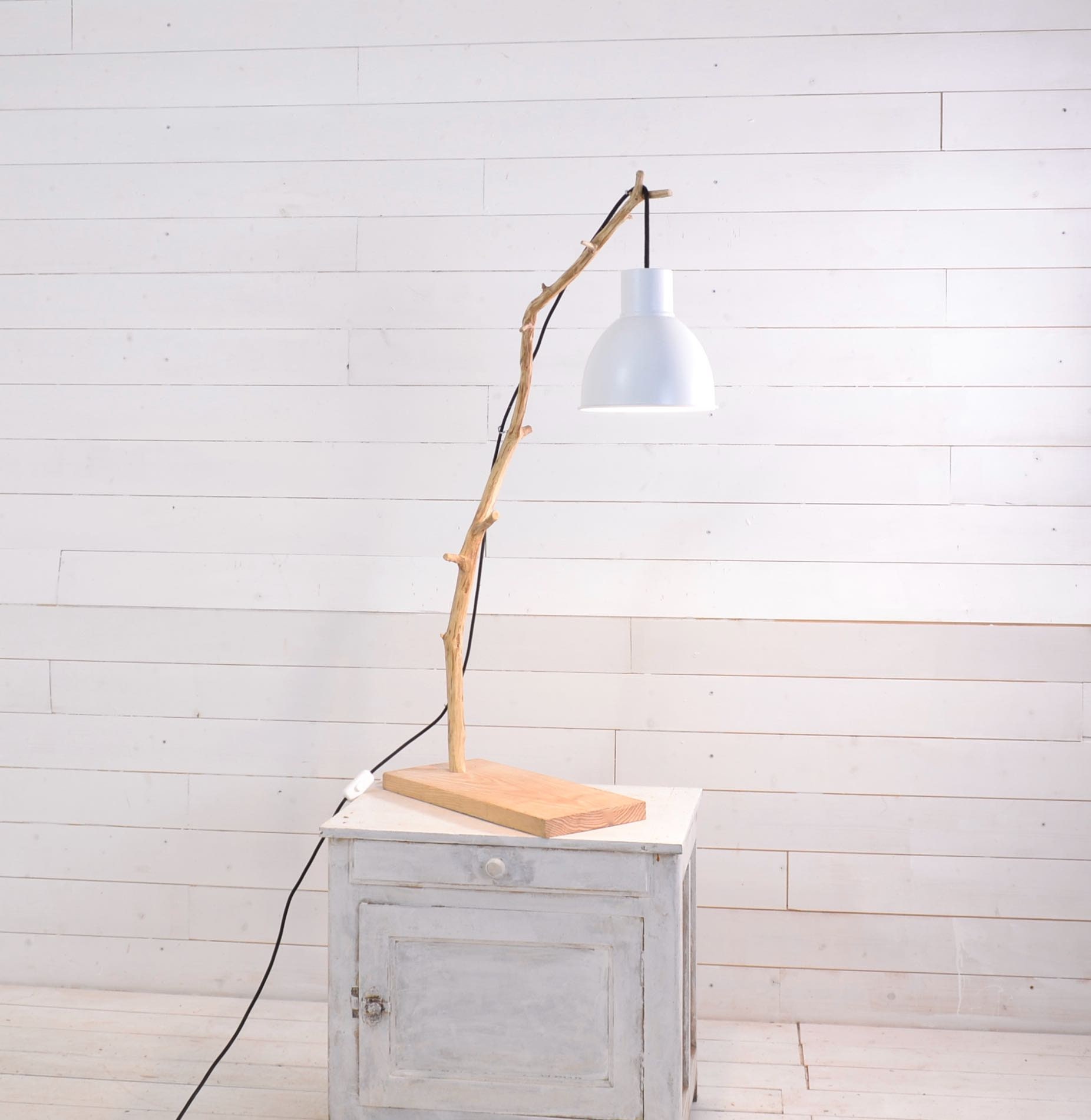 Lampe de Table, Lampe Bureau avec Une Belle Branche Chêne