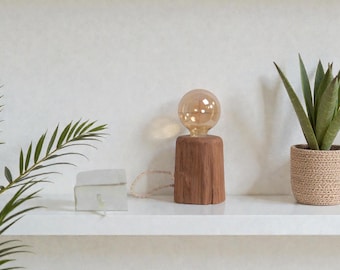 Lámpara pequeña de madera | Lámpara de mesa | Bloque de roble minimalista, lámpara wabi-sabi para decoración japonesa o escandinava