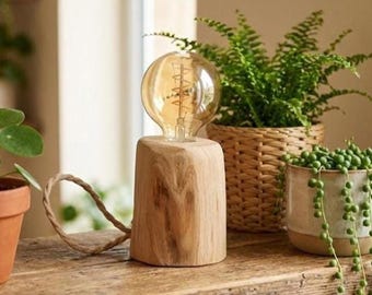 Lámpara pequeña de madera | Lámpara de mesa | Castaño claro, luz suave para amantes de las plantas o la decoración natural