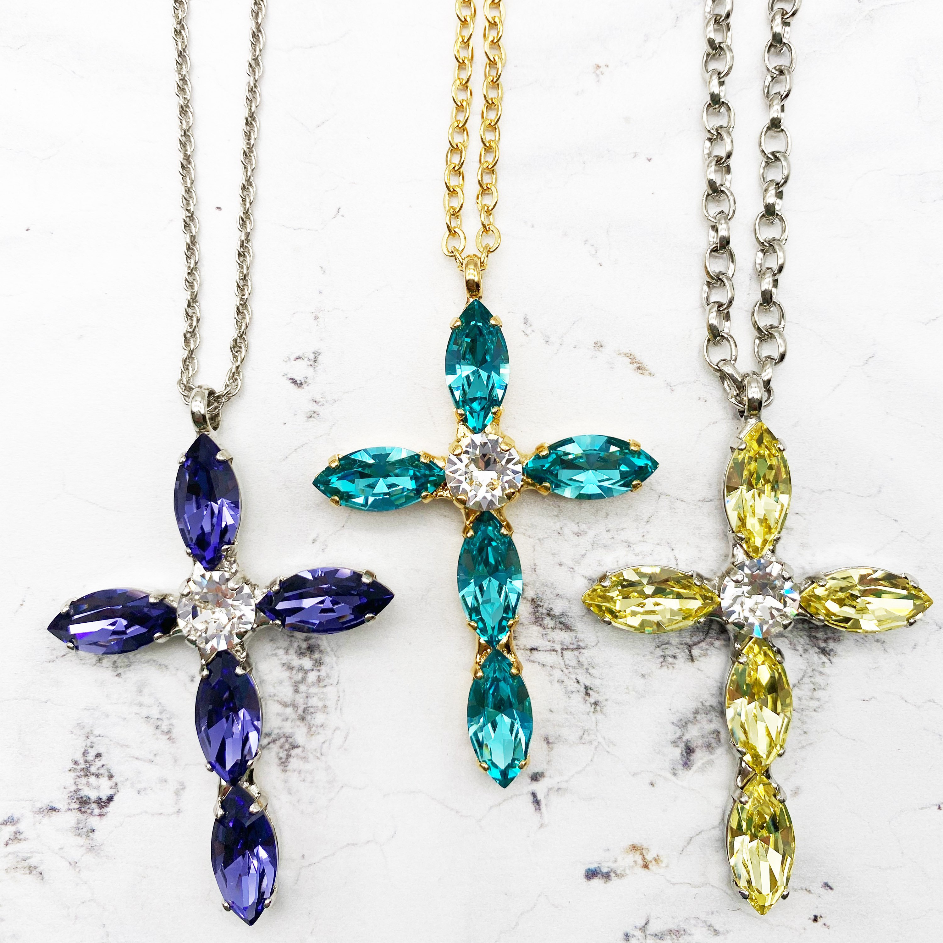 Collier croix en cristal de tanzanite jaune jonquille rubis rubis ...