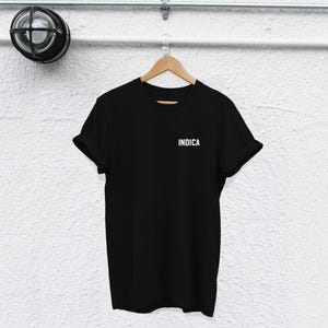 Camiseta de cannabis: Diseño Indica - Estampado de algodón duradero imagen 4