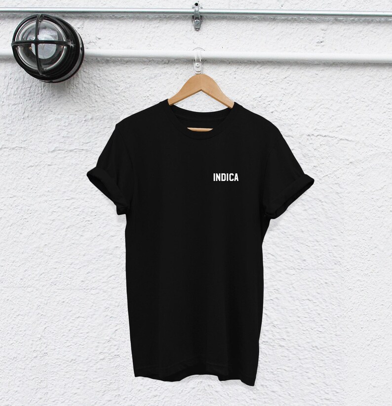 Camiseta de cannabis: Diseño Indica - Estampado de algodón duradero imagen 4