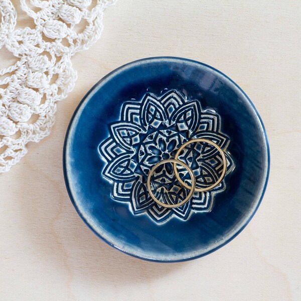 Ring Dish | Ceramic Ring Dish |  Jewelry Dish | Trinket Dish | Pottery Dish | Gift for Her | Mandala