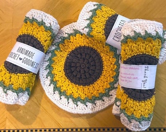 Crocheted Sunflower Washcloths, Handmade Washcloths, Cotton Dishcloths, Fall Cloths, Potholders, Hotpads, Crocheted Gifts