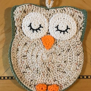 PREORDER Crocheted Owl Potholders, hotpads hibou, décor de cuisine au crochet, décor de hibou, cottagecore, décor boho Sleepy