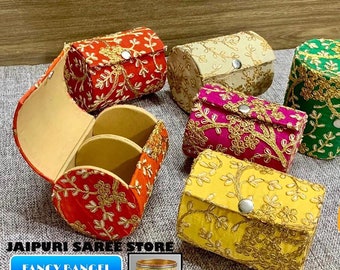 Lot of 1,25,50,100 Indian Wedding Favor Bangle Box Sweet Box Return Gift For Guests Ladoo Box Bridesmaid Gifts Mehendi Favor Sangeet Gifts