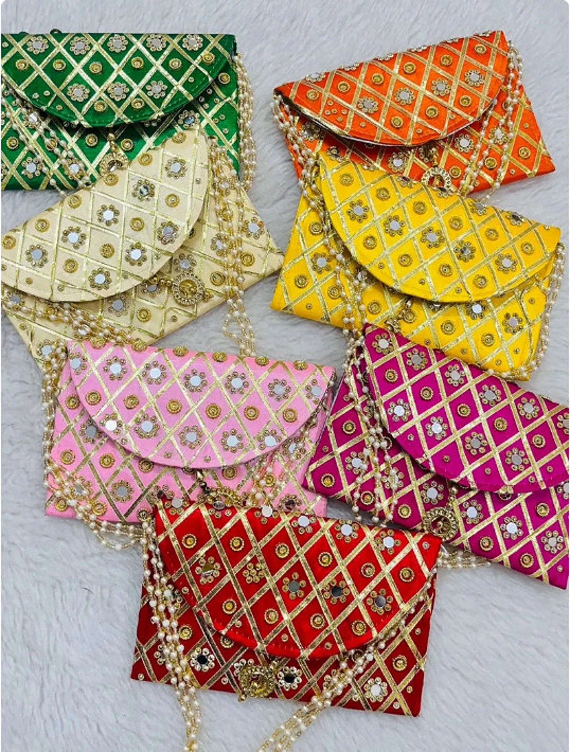 Ladies Bag Market | Ladies Purse Wholesale Market in Mumbai | Ladies  Handbags Manufacturers Mumbai - YouTube