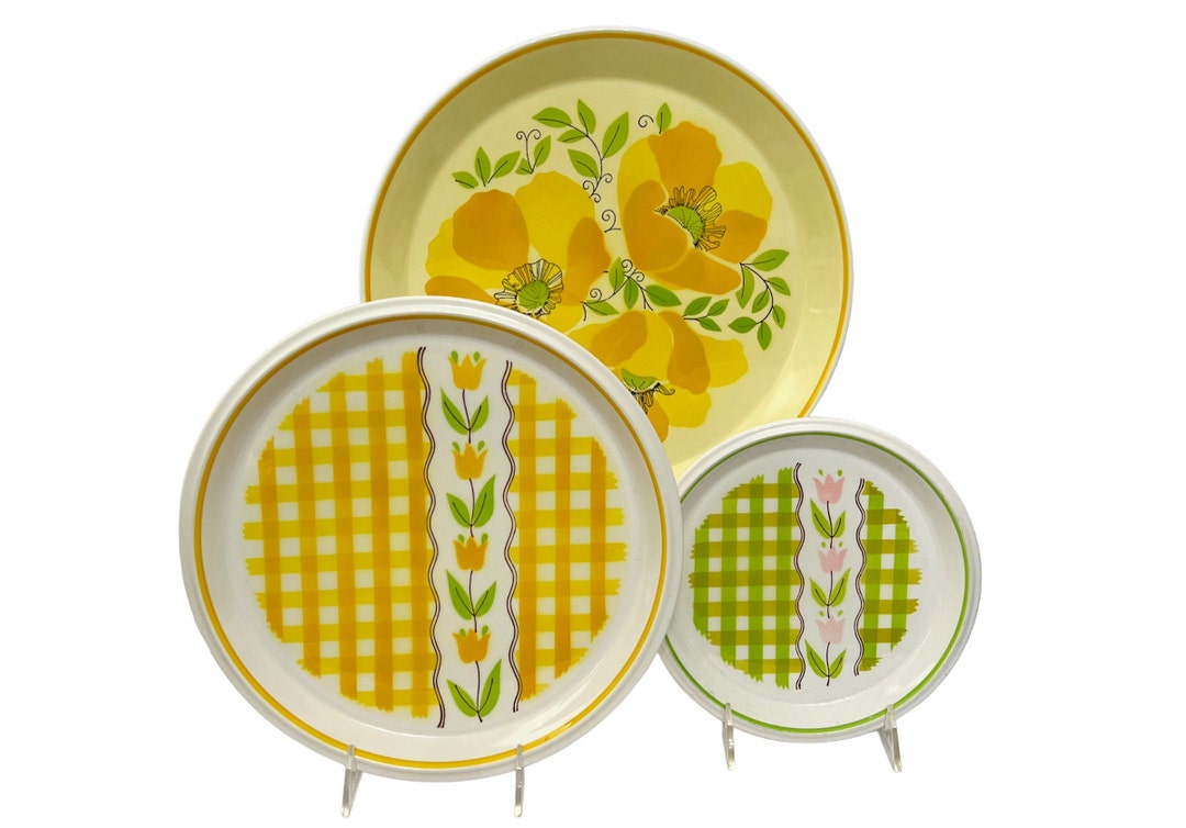 Set of 3 Retro Mikasa Bright Yellow & Green Flower Stoneware Serving