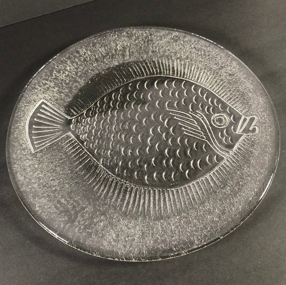 Glass fish platter 2025