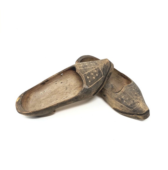 Vintage Hand Carved Primitive Wooden Shoes Dutch Clogs Decorative French  Sabots -  Canada