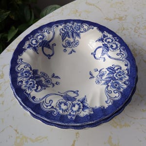 Vintage Myott Staffordshire Chelsea Garden 9&quot; Soup Bowls Made for Bloomingdale&#39;s Blue and White Transferware Set of 3 Made in England