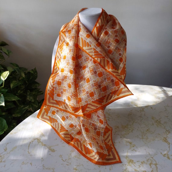 Vintage Vera Neumann Scarf Size 22x22 1970s Vintage Vera Neumann Scarf, Peach, Lime Green, 21 main image 4