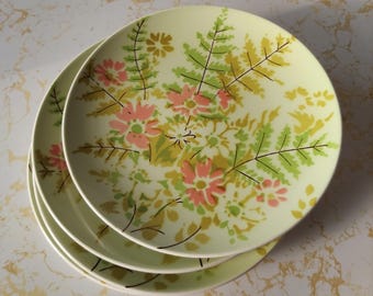 Vintage Mikasa Country Gingham Dinner Plates, Set of Eight, Yellow