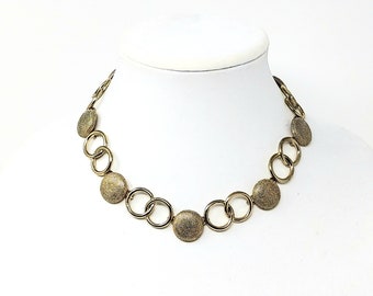 Vintage Crown Trifari Gold-Tone Circle Link Medallion Choker Necklace Gold 1950s Costume Jewelry