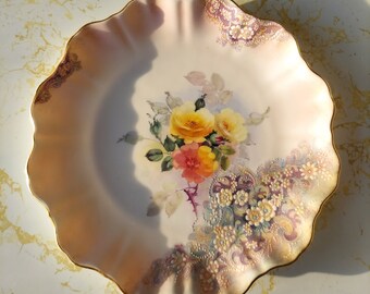 Porcelain Plate, Doulton, Burslem, England Pattern C2297, Rd 72067 